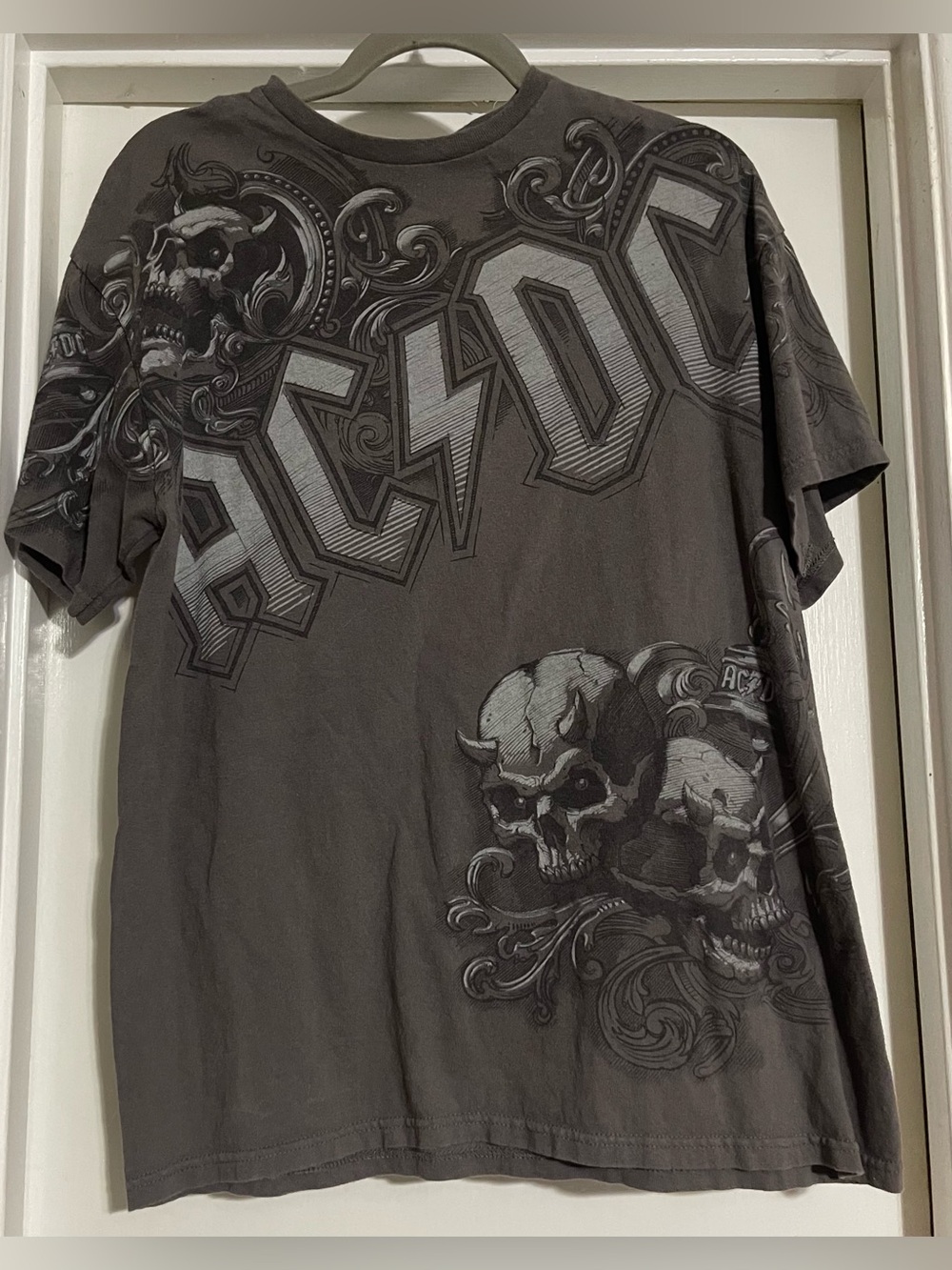 AC/DC NIGHT PROWLER T-SHIRT. LIQUID BLUE SIZE LARGE